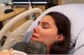 Carolina Moreno porodila v