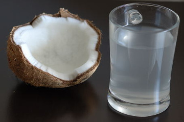 Kokosová voda: Elixír mladosti
