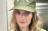 Slávna modelka na móle s tehotenským bruškom: Čochvíľa rodí, ale... Fúha, to je ODVAHA!