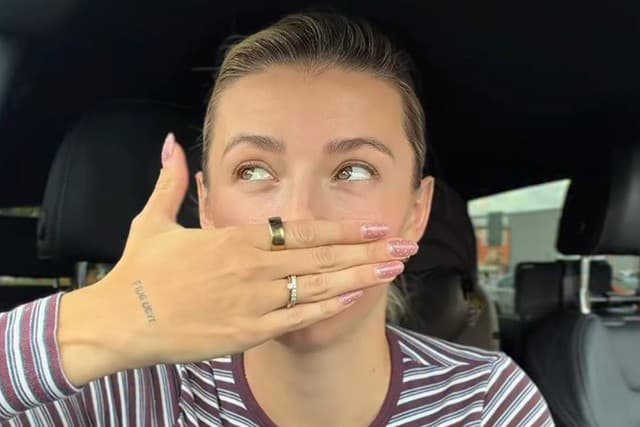 Laura Kulhánek Chrebetová