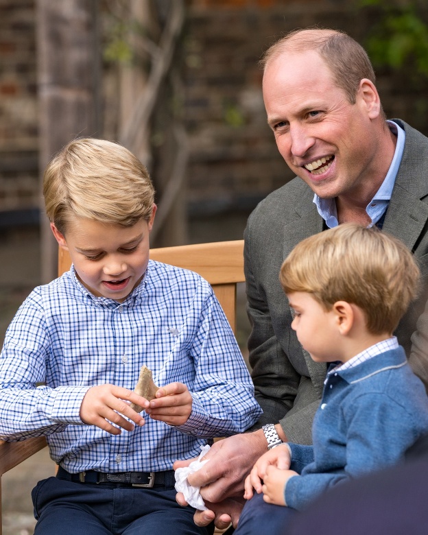 (princ William s deťmi Georgom a Louisom)