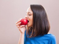 Jablko je zdravé, doprajte