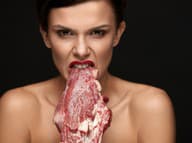 Títo ĽUDIA môžu zabudnúť na GULÁŠ: Červené mäso bude mať na nich VÁŽNEJŠÍ dopad!