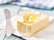 Omyl o SKLADOVANÍ masla, ktorý vás zaskočí: Takto vyzerá SPRÁVNY spôsob, chladnička to nie je!