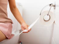 ZNAK na záchode, ktorý prezradí RAKOVINU hrubého čreva: Ak sa to týka vás, choďte za lekárom!
