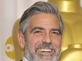 Aj George Clooney podľahol trendu a nechal si narásť bradu. (Foto: Profimedia.sk)