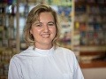 Skúsená doktorka farmácie Martina Duhanová má takmer 20 ročné skúsenosti, z toho posledných 15 rokov pôsobí ako zodpovedný farmaceut v petržalskej lekárni. 