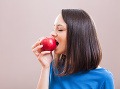 Jablko je zdravé, doprajte si aspoň jedno denne!