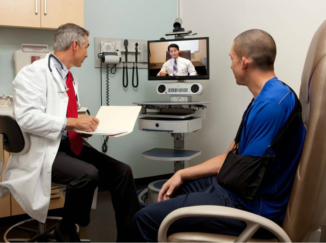 Možno budeme onedlho komunikovať s doktormi len cez obrazovku na diaľku.