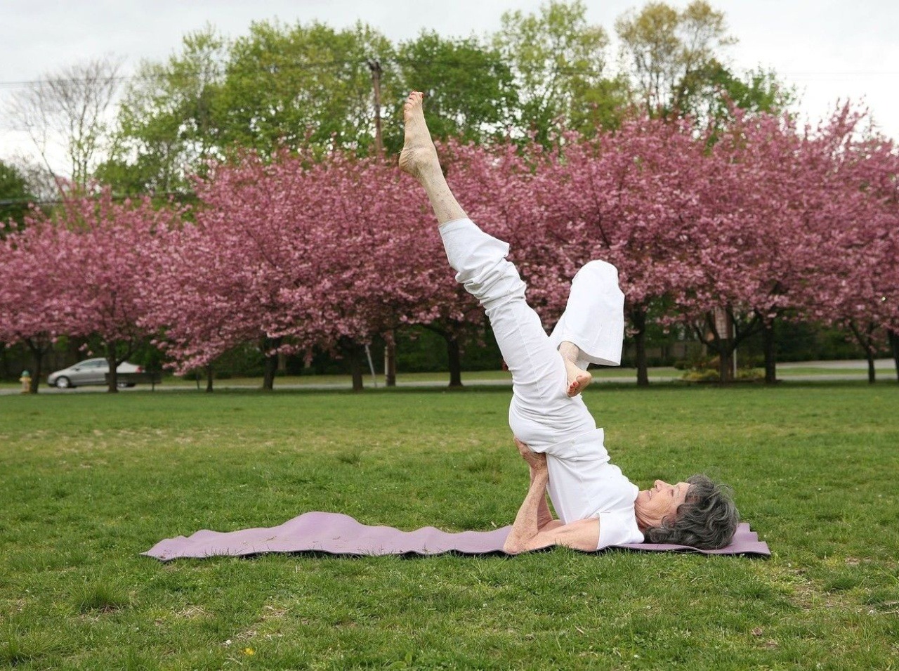 Pre Tao Porchon-Lynch je jóga vášňou, ktorej sa nemieni vzdať.