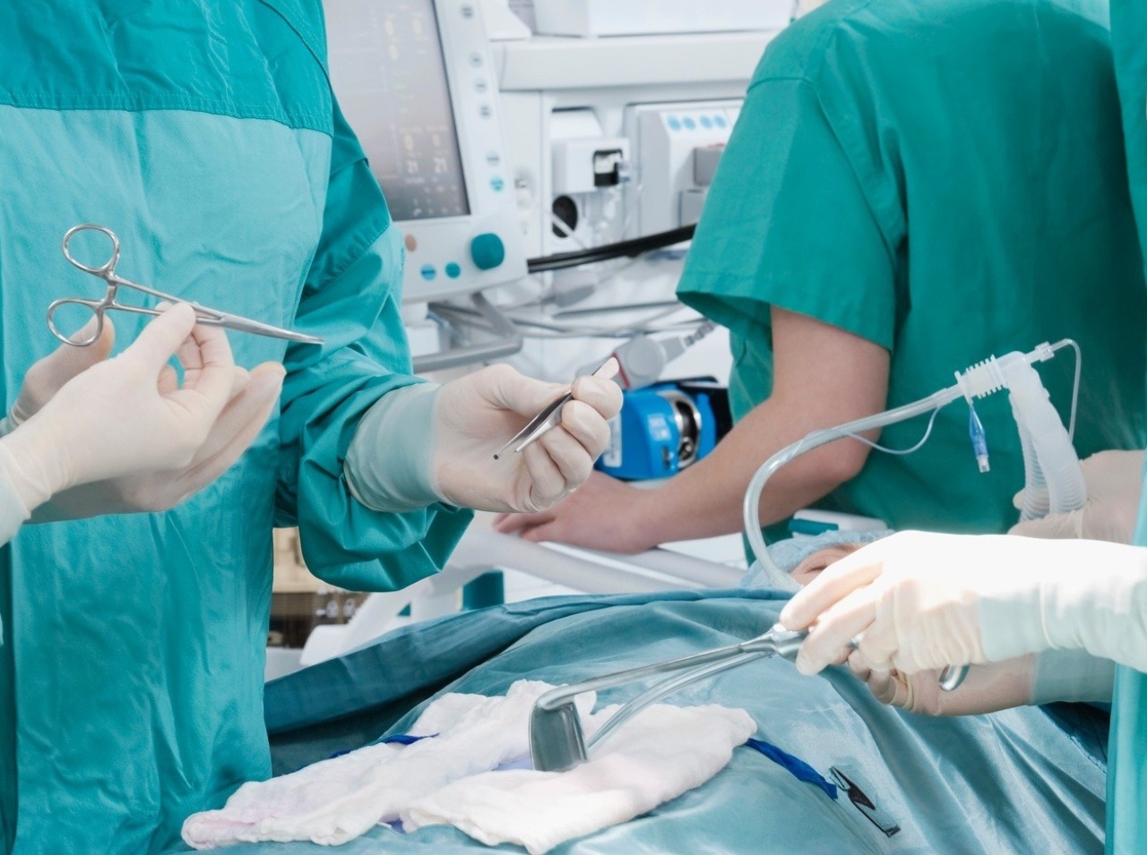 Slovenskí pacienti majú medzi prvými na svete pod kožou mini EKG monitor. (Ilustračná fotografia)