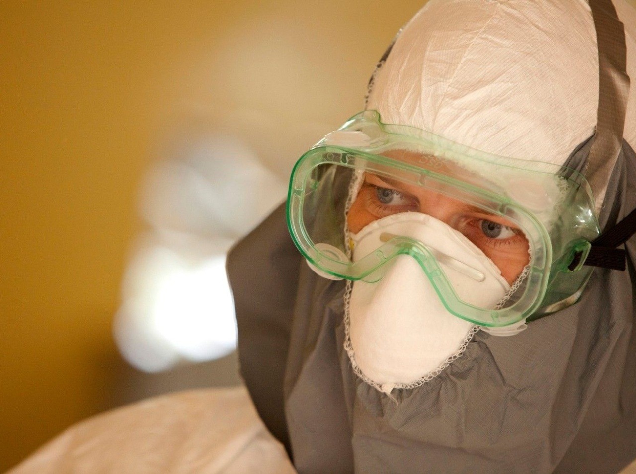 Ebola aj naďalej ohrozuje ľudské životy.