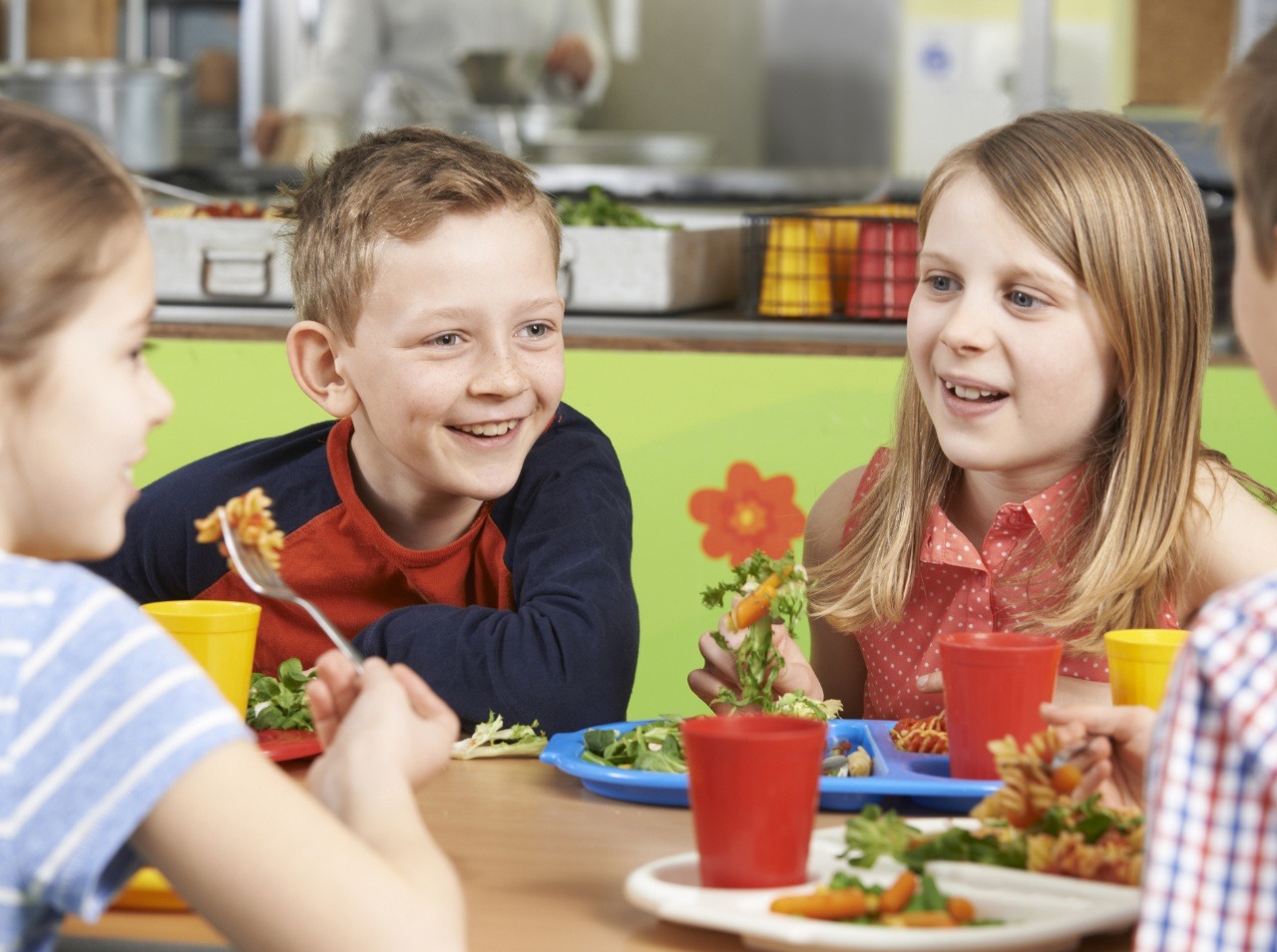 Zdravšie potraviny pre deti v školách? Aj tak chce Ministerstvo zdravotníctva bojovať proti detskej obezite. 