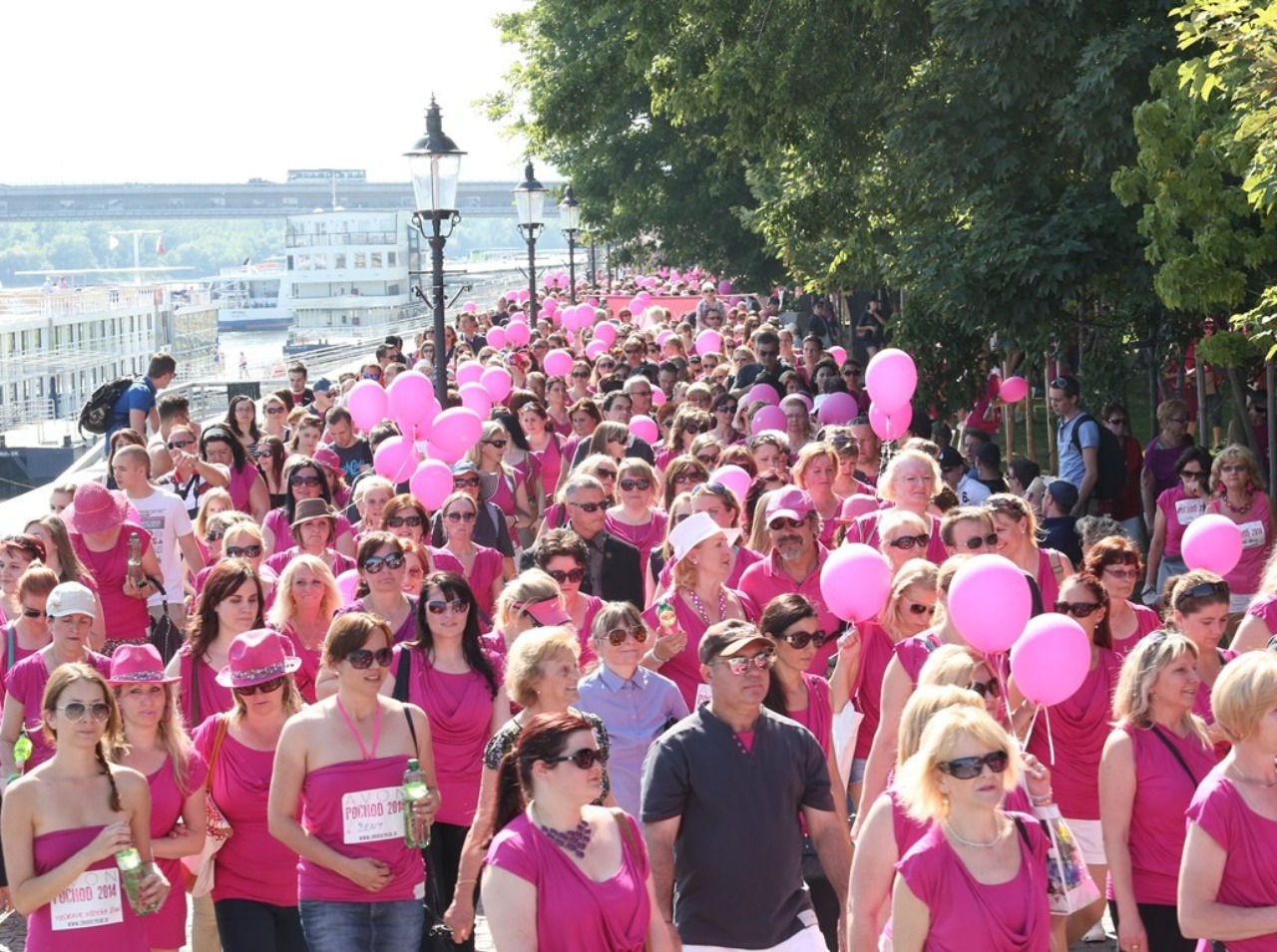 Podporte kampaň a príďte na AVON Pochod proti rakovine prsníka aj tento rok.
