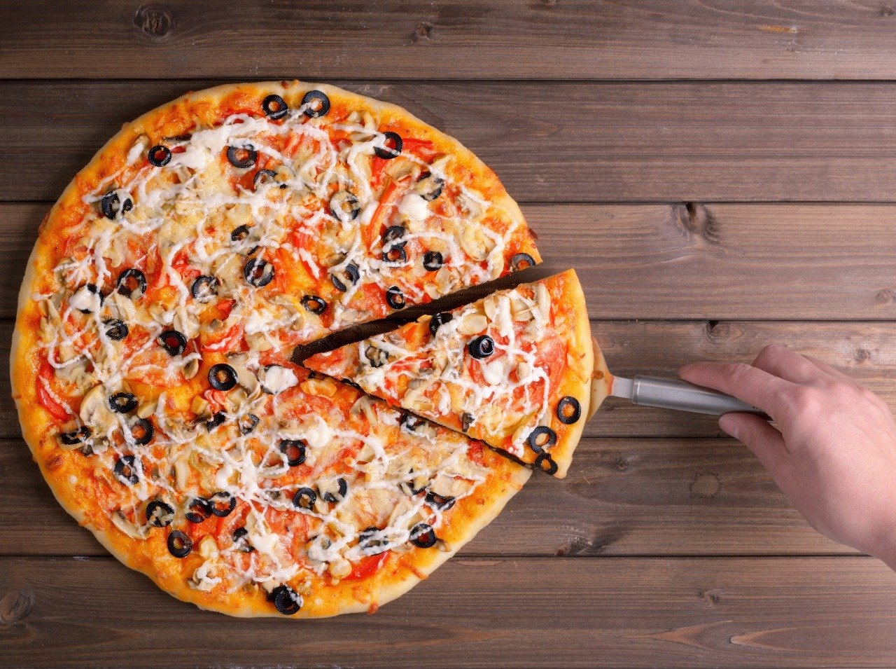 Pozor na množstvo skonzumovanej pizze, ktoré sa môže odraziť na vašom zdraví. 