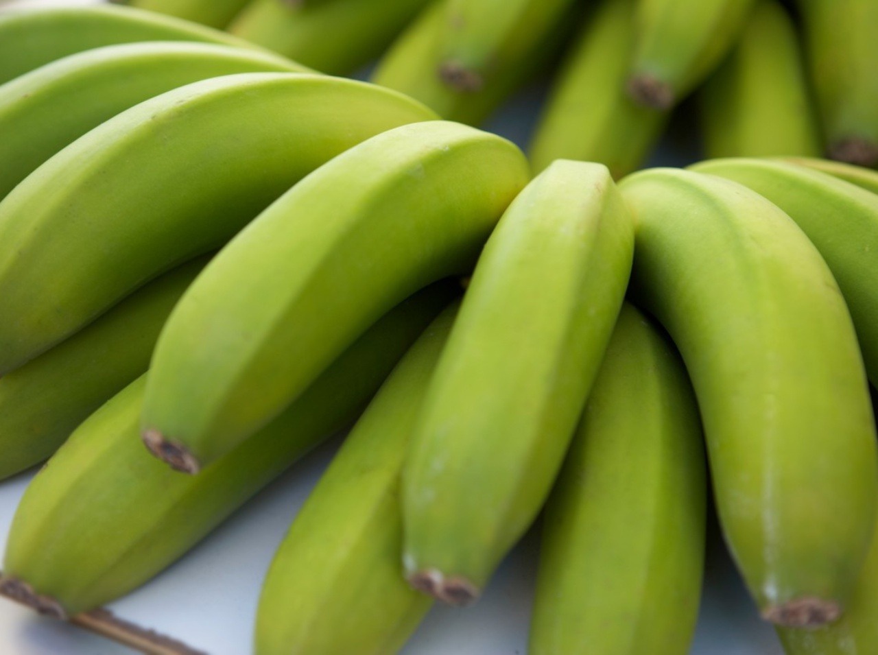 Nezabúdajte aj na zelené banány, ktoré obsahujú zdraviu prospešný rezistentný škrob.
