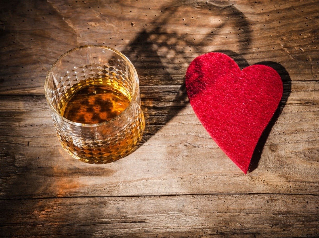 Menšie množstvo alkoholu má prospešné účinky na srdce!