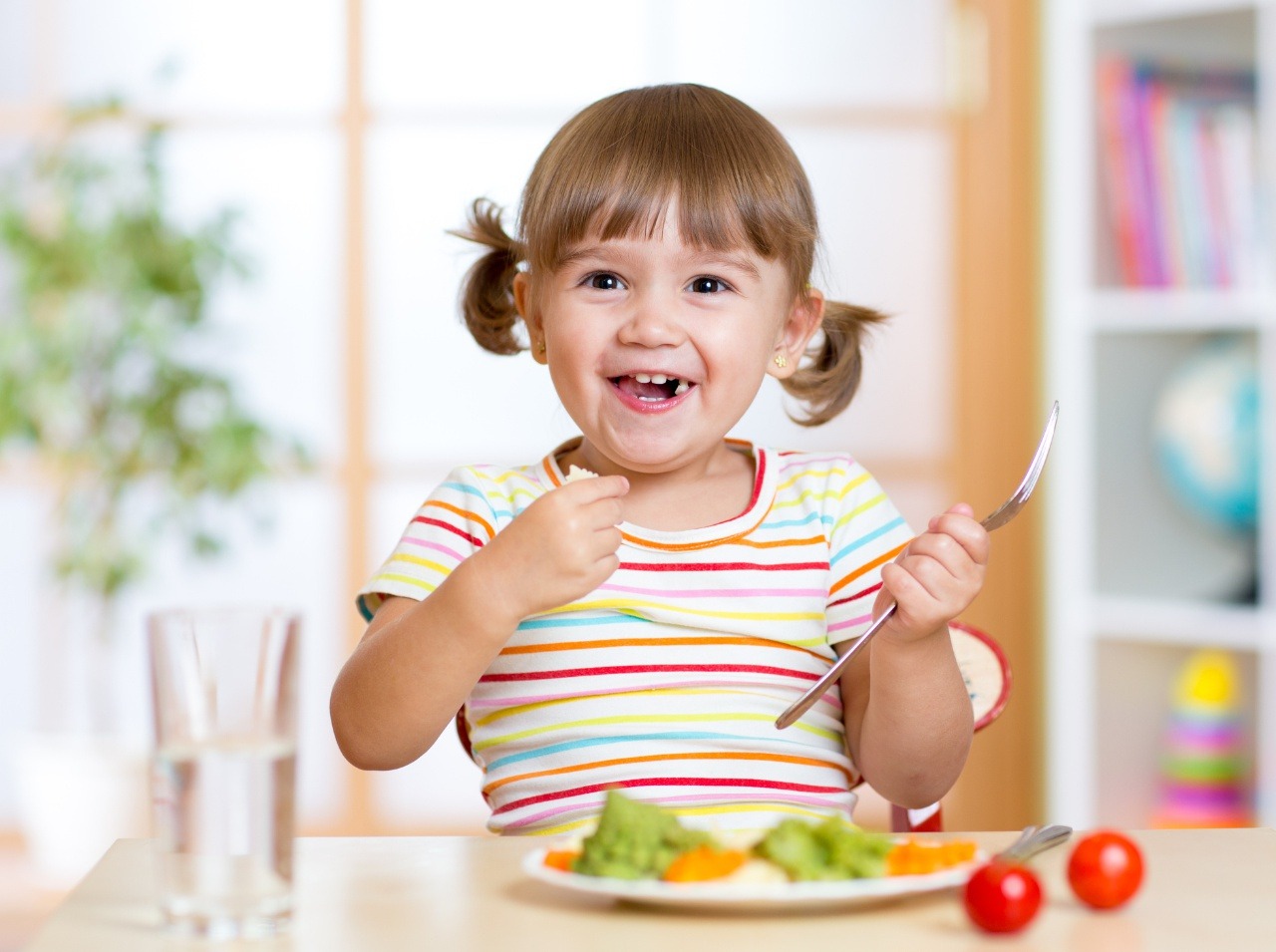 Veďte svoje dieťa k zdravému stravovaniu už od malička. 