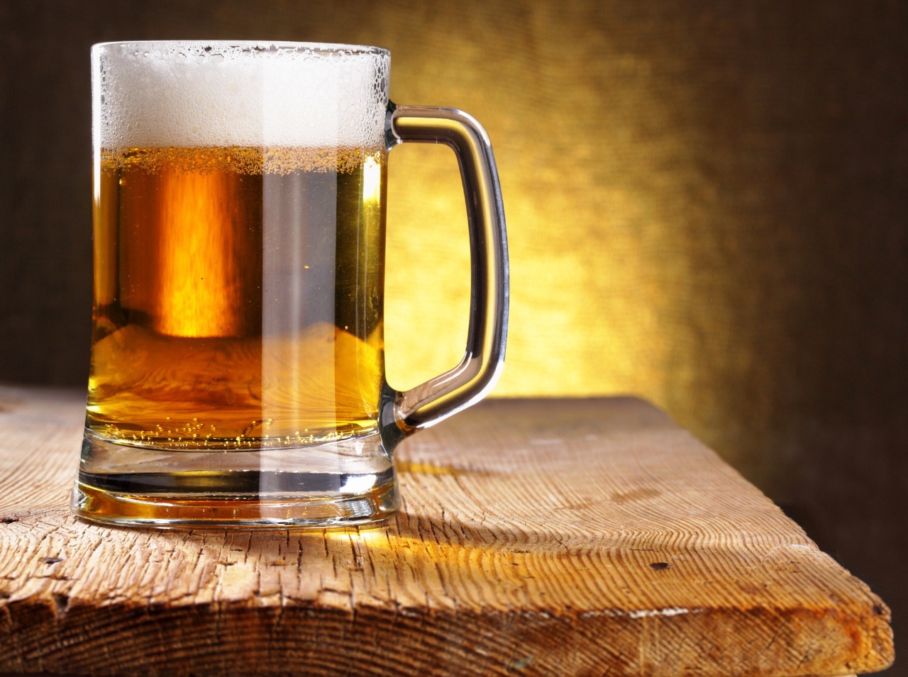 Pivo môže znížiť riziko vzniku mozgovej príhody až o polovicu. 