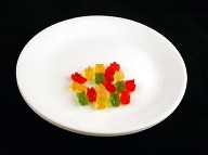 51 gramov gumených medvedíkov = 200 kalórií. (Fioto: Wisegeek.com)