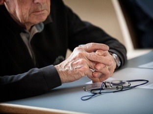 Parkinsonova choroba dokáže človeku
