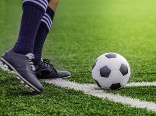 Futbal zlepšuje kondičku, ale