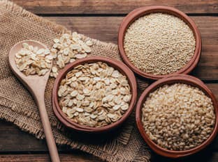 Quinoa a ovsené vločky: