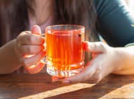 ČAJ, ktorý prebudí vaše telo k ŽIVOTU: Zrazí cukor v krvi nadol už za PÁR týždňov!