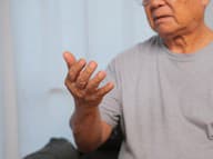 Nová liečba liečba Parkinsonovej choroby: Vedci prišli s pozitívnymi správami!